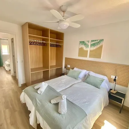 Centro Al Lado De La Playa