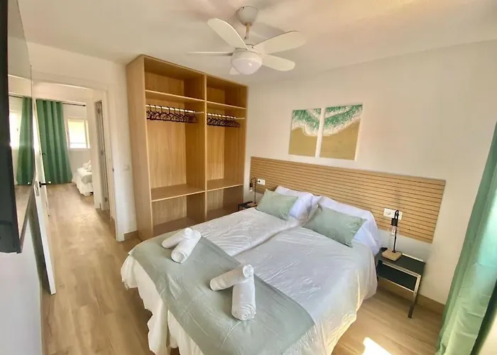 Centro Al Lado De La Playa